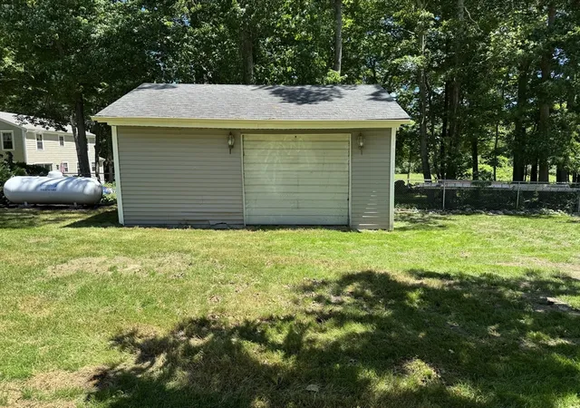Photo 40 of Single family home for sale at 1174 Old Fall River Rd, North Dartmouth, MA 02747 | MLS# 73538259 | Listing updated on 2026-08-31