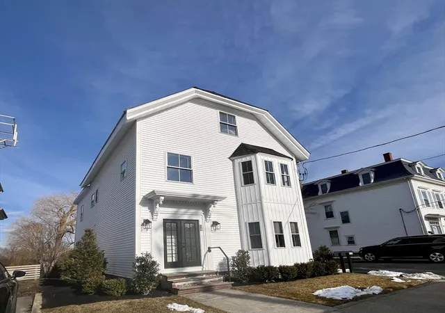 Photo 1 of Sale Pending at 129 Court St, Plymouth, MA 02360 | MLS# 73472551 | Listing updated on 2026-05-04