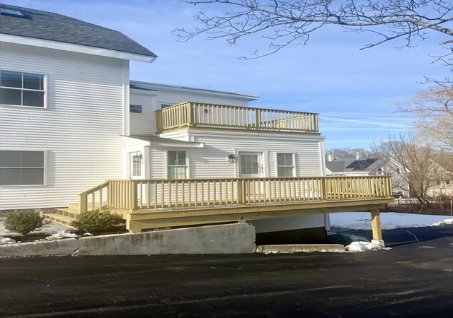 Photo 3 of Sale Pending at 129 Court St, Plymouth, MA 02360 | MLS# 73472551 | Listing updated on 2026-05-04