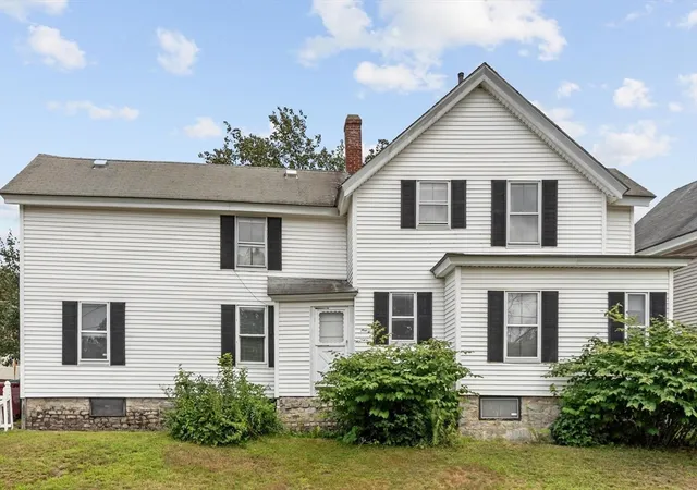 image of 160 Hampshire St, Lowell, MA 01850 | MLS# 73562029