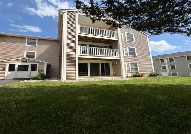 Listing Photo 1 - Condo for sale in building located at 6 Marc Dr, Plymouth, MA 02360 - Unit #6B8