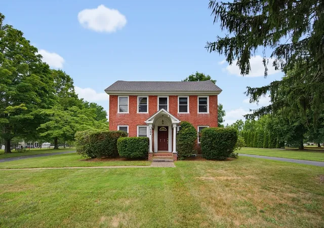 1st image of 284 South St, Northborough, MA 01532 | MLS# 73554180