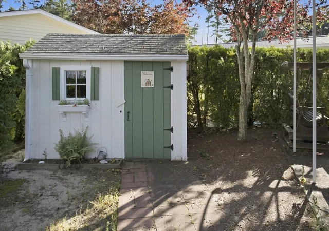 5th image of 146 Queen Dr, West Wareham, MA 02576 | MLS# 73564216