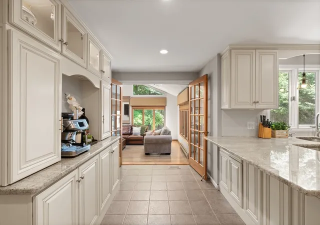 Homes for sale in Southborough, MA | 2 Garrison Ln, Southborough, MA 01772 | MLS# 73534130