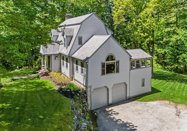 2nd image of 55 Wilson Pond Ln, Rowley, MA 01969 | MLS# 73532150