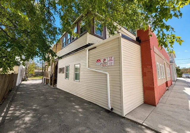 Photo 2 of House for sale at 135-137 Elm St, Southbridge, MA 01550 | MLS# 73569418 | Listing updated on 2026-09-17
