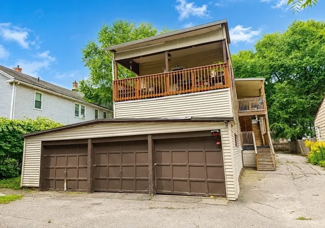 Photo 3 of House for sale at 135-137 Elm St, Southbridge, MA 01550 | MLS# 73569418 | Listing updated on 2026-09-17