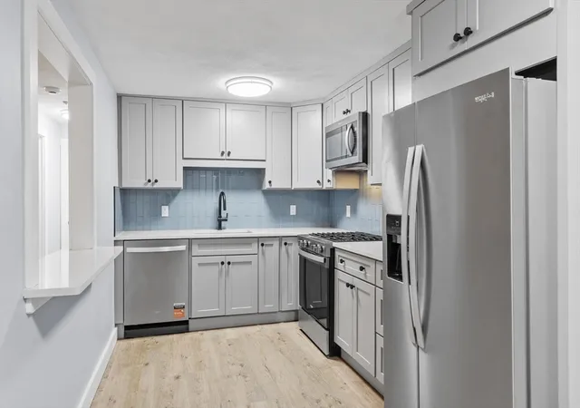 1st image of 20 Colonial Dr #10, Andover, MA 01810 | MLS# 73551174