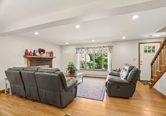 Homes for sale in East Bridgewater, MA | 859 Union St, East Bridgewater, MA 02333 | MLS# 73534950
