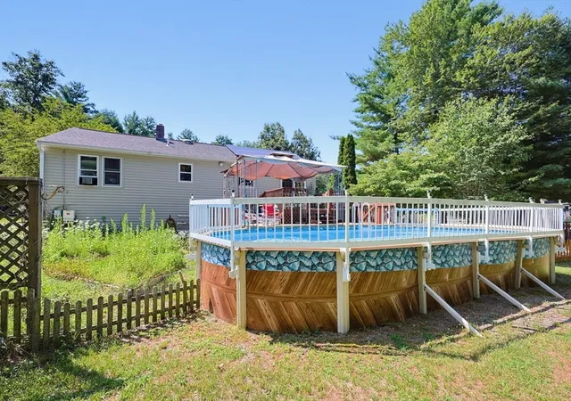 39th image of 155 Dunnbrook Rd, East Brookfield, MA 01515 | MLS# 73554508