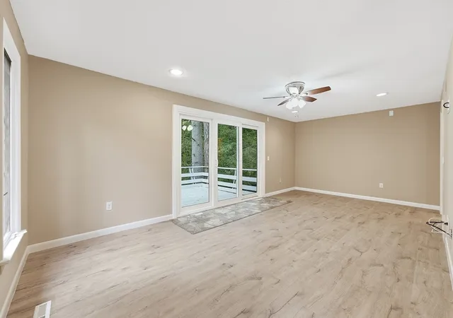 5th image of 9 Flintlock Ln, Amherst, MA 01002 | MLS# 73561047