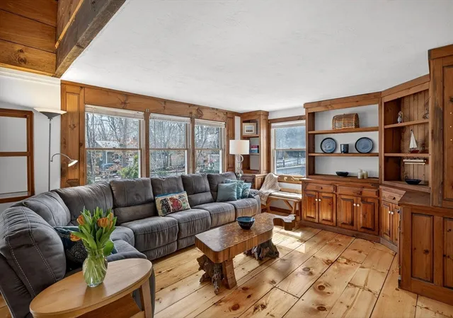 Homes for sale in Wellfleet, MA | 165 Cottontail Rd, Wellfleet, MA 02667 | MLS# 73492544