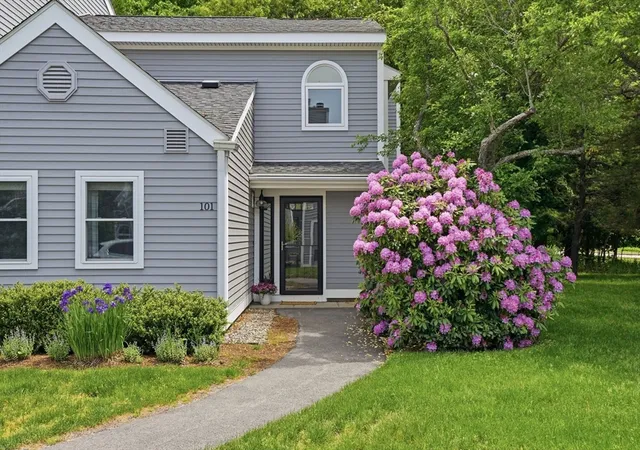 Homes for sale in Hingham, MA | 101 Tuckers Lane #101, Hingham, MA 02043 | MLS# 73525954