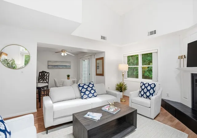 Homes for sale in Hingham, MA | 101 Tuckers Lane #101, Hingham, MA 02043 | MLS# 73525954