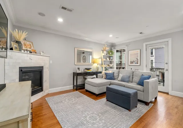 Homes for sale in Boston, MA | 47 Soley St, Boston, MA 02129