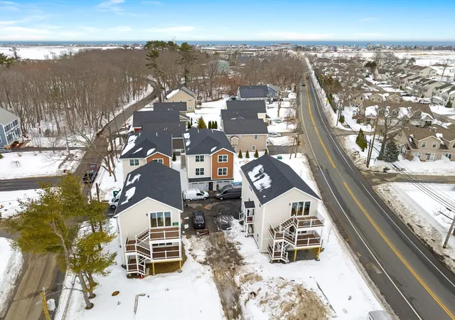 Homes for sale in Salisbury, MA | 2 Old County Rd #7, Salisbury, MA 01952 | MLS# 73539563
