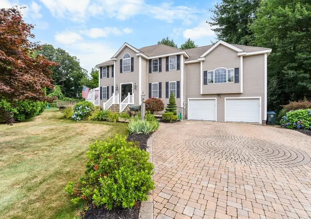 1st image of 5 Leblanc Dr, Danvers, MA 01923 | MLS# 73562575