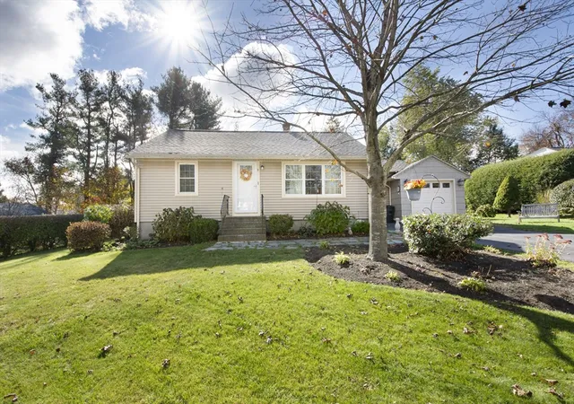 1st image of 9 Orchard Dr, Paxton, MA 01612 | MLS# 73528772