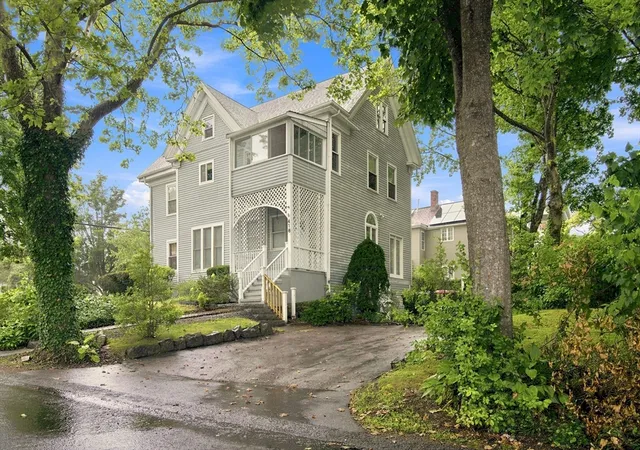 2nd image of 418 Ash St, Brockton, MA 02301 | MLS# 73559217