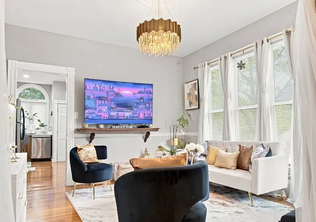 Listing Photo 4 - Condo for sale in building located at 418 Ash St, Brockton, MA 02301