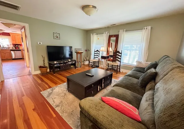 2nd image of 81 83 South Rd, Bedford, MA 01730 | MLS# 73505665