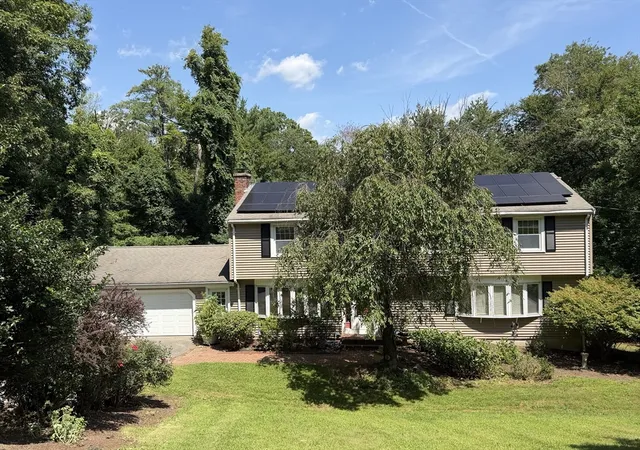 1st image of 33 Carter Dr, Framingham, MA 01701 | MLS# 73562771