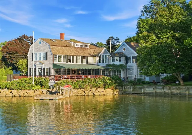 Homes for sale in Duxbury, MA | 644 Washington St, Duxbury, MA 02332 | MLS# 73537735