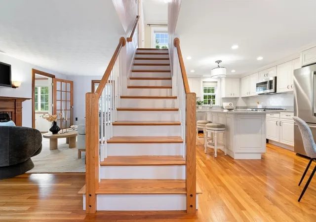 5th image of 69 Meriam St, Wakefield, MA 01880 | MLS# 73546706