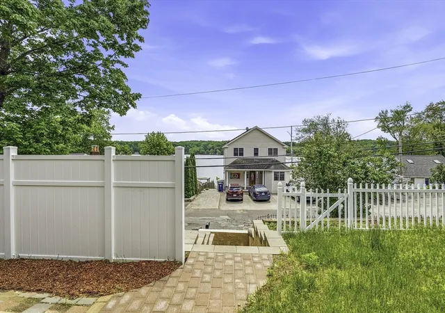 Photo 3 of Single family home for sale at 50 Lakeshore Dr, Marlborough, MA 01752 | MLS# 73526284 | Listing updated on 2026-06-24