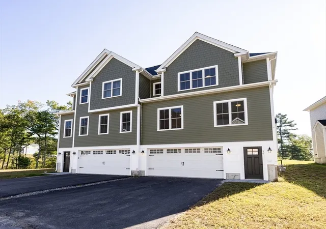 Photo 1 of Sale Pending at 47 Thomas Mann Cir #28, Norfolk, MA 02056 | MLS# 73506719 | Listing updated on 2026-08-25