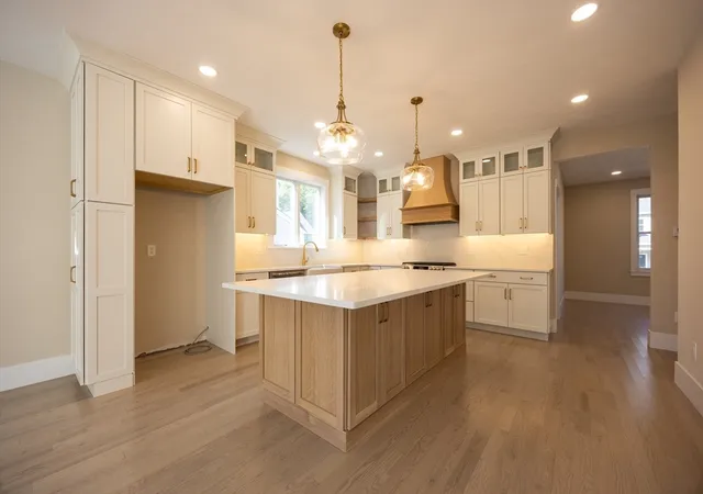 Photo 2 of Sale Pending at 47 Thomas Mann Cir #28, Norfolk, MA 02056 | MLS# 73506719 | Listing updated on 2026-08-25