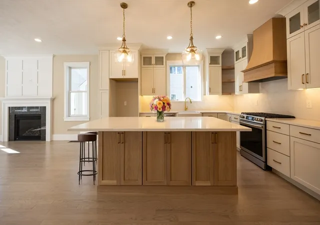 Photo 4 of Sale Pending at 47 Thomas Mann Cir #28, Norfolk, MA 02056 | MLS# 73506719 | Listing updated on 2026-08-25