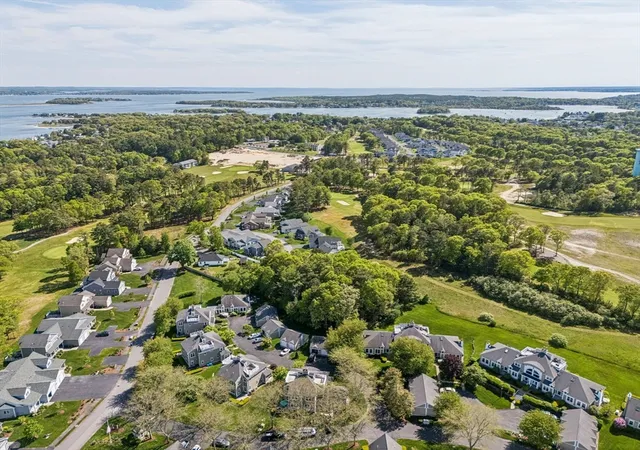 Homes for sale in Wareham, MA | 8 Oakmont Dr #8, Wareham, MA 02532 | MLS# 73530052