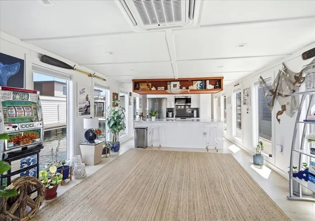 Listing Photo 5 - Condo for sale in building located at 1 Pier 8 13Th St, Boston, MA 02129 - Unit #B28