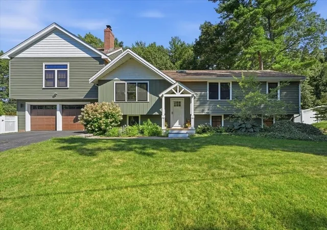 Photo 1 of Single family home for sale at 2 Hazelwood Dr, Hingham, MA 02043 | MLS# 73559643 | Listing updated on 2026-10-03