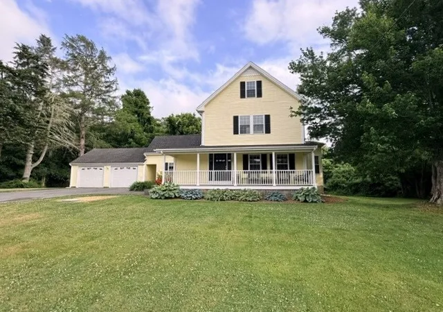 Homes for sale in East Bridgewater, MA | 529 Crescent Street, East Bridgewater, MA 02333 | MLS# 73543313