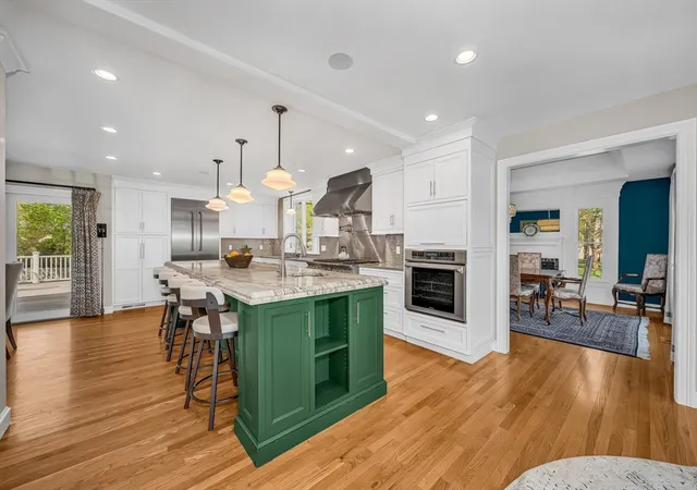 4th image of 18 Ocean Ave, Newburyport, MA 01950 | MLS# 73558554