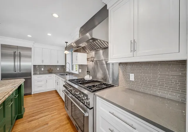 5th image of 18 Ocean Ave, Newburyport, MA 01950 | MLS# 73558554