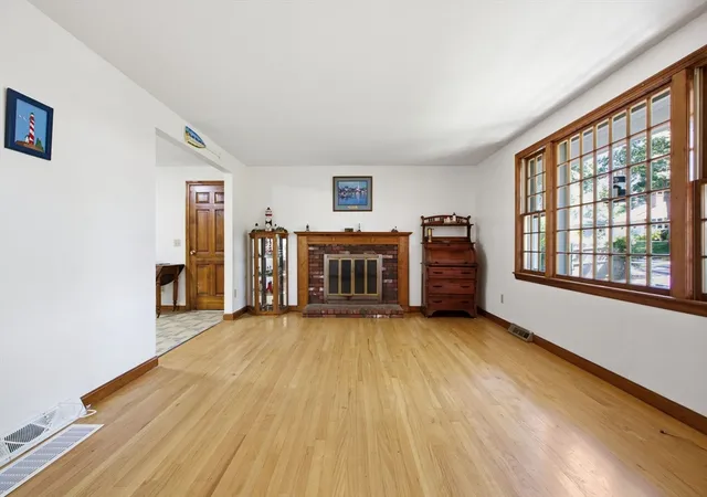 4th image of 38 Mcnamara Rd, West Yarmouth, MA 02673 | MLS# 73561576