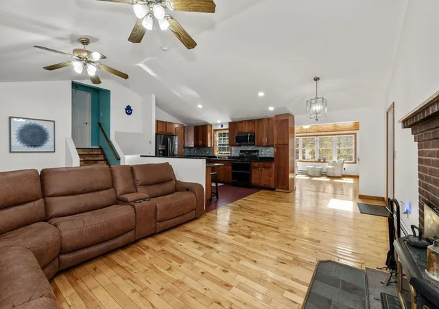 Homes for sale in Winchendon, MA | 728 River St, Winchendon, MA 01475 | MLS# 73467451
