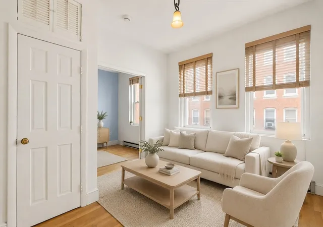 1st image of 162 Endicott St #2, Boston, MA 02113 | MLS# 73566104