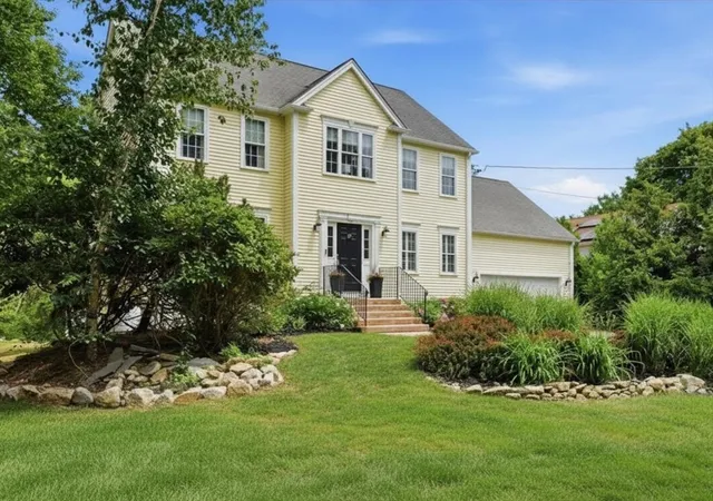 1st image of 37 Sylvia St, Fairhaven, MA 02719 | MLS# 73539245