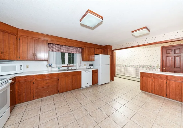 Homes for sale in Uxbridge, MA | 113 Hazel, Uxbridge, MA 01569 | MLS# 73533239