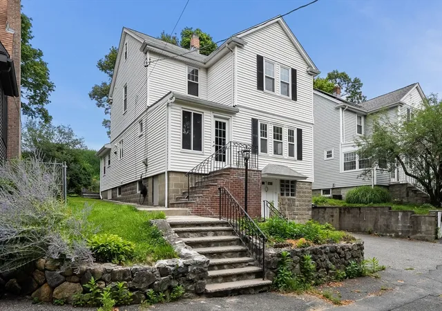 1st image of 567 Winthrop St, Medford, MA 02155 | MLS# 73557158