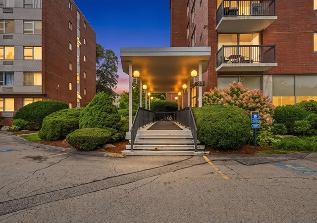 1st image of 20 Hammond Pond Pkwy #506, Chestnut Hill, MA 02467 | MLS# 73558824