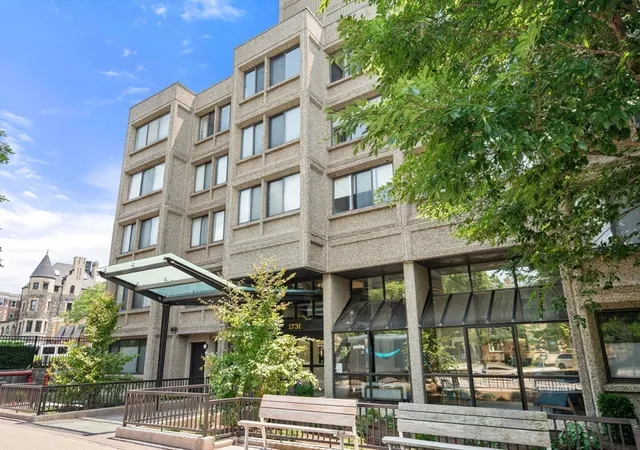 1st image of 1731 Beacon St #508, Brookline, MA 02445 | MLS# 73550424