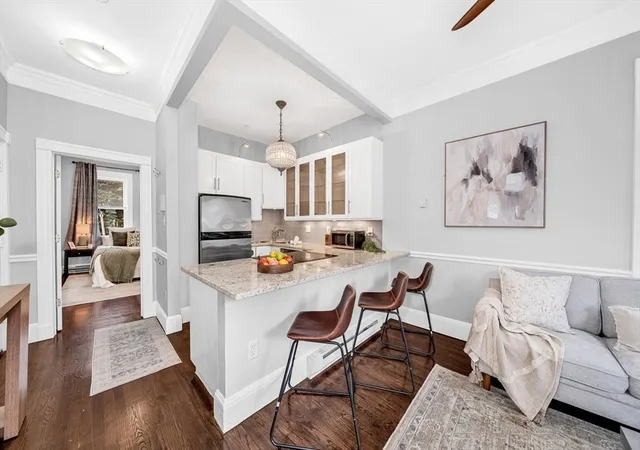 Photo 3 of Condo for sale at 106 108 E Brookline St #3, Boston, MA 02118 | MLS# 73559924 | Listing updated on 2026-09-20