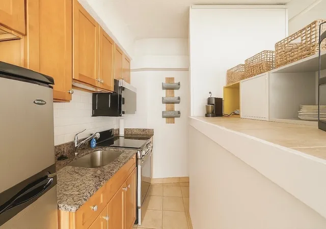 Homes for sale in Boston, MA | 12 Stoneholm St #520, Boston, MA 02115 | MLS# 73492856