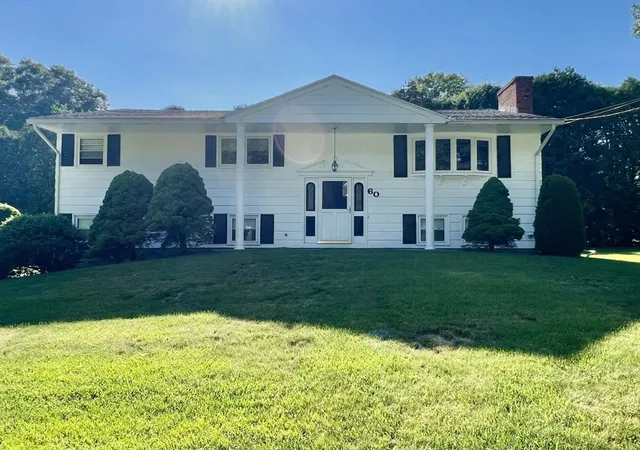 Homes for sale in Millbury, MA | 60 Carousel Dr, Millbury, MA 01527 | MLS# 73540373
