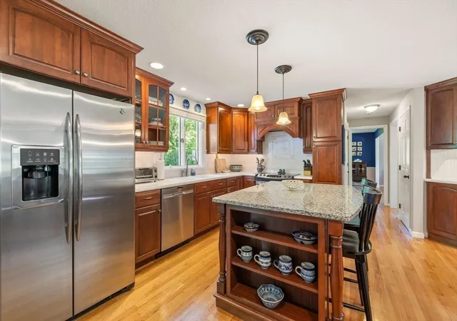 Homes for sale in Wilbraham, MA | 279 Main Street, Wilbraham, MA 01095 | MLS# 73532231